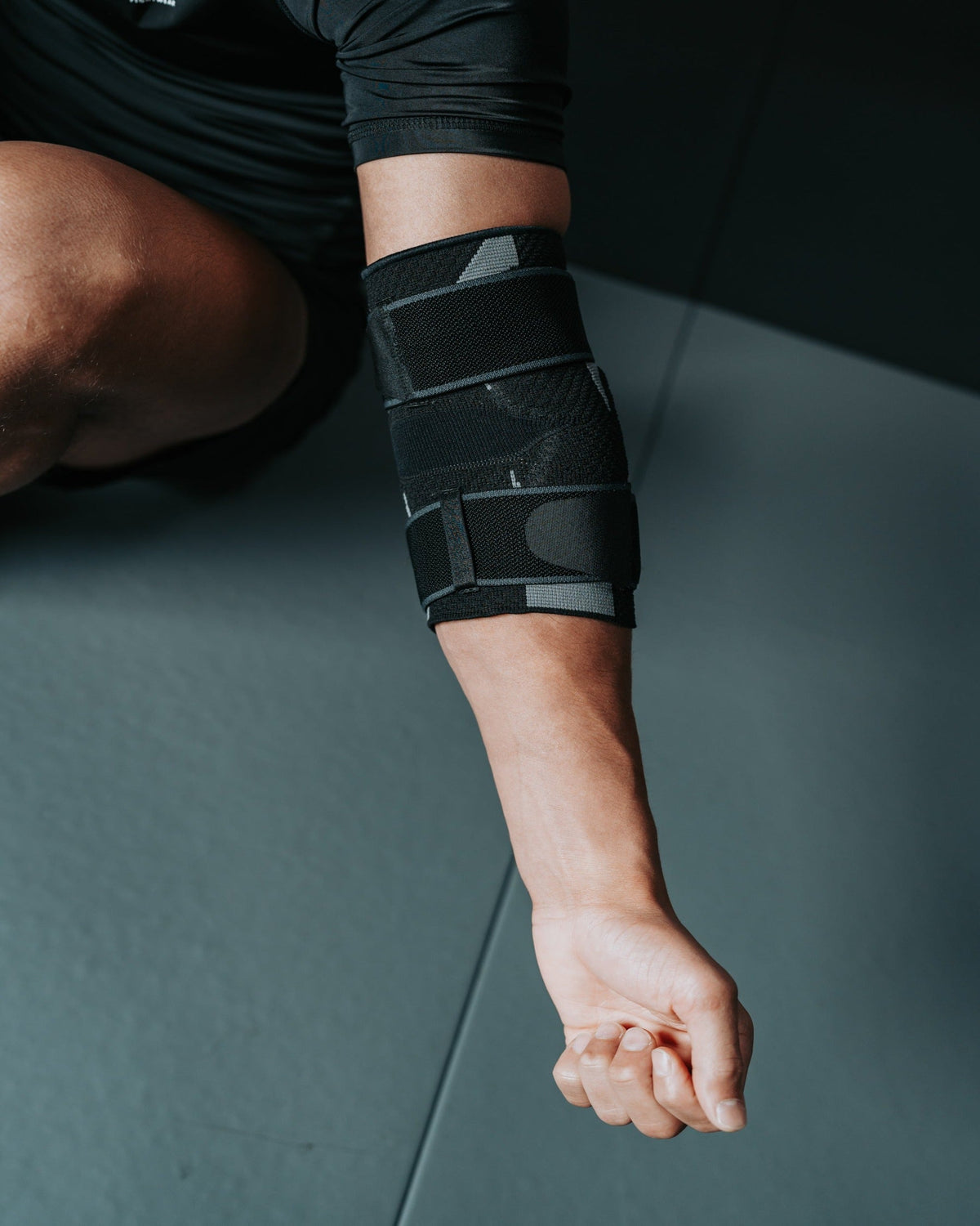 Anaconda Elbow Brace